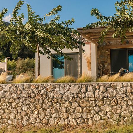 Spathes Suites Kefalonia - Luxury Suites Ratzaklíon Dış mekan fotoğraf